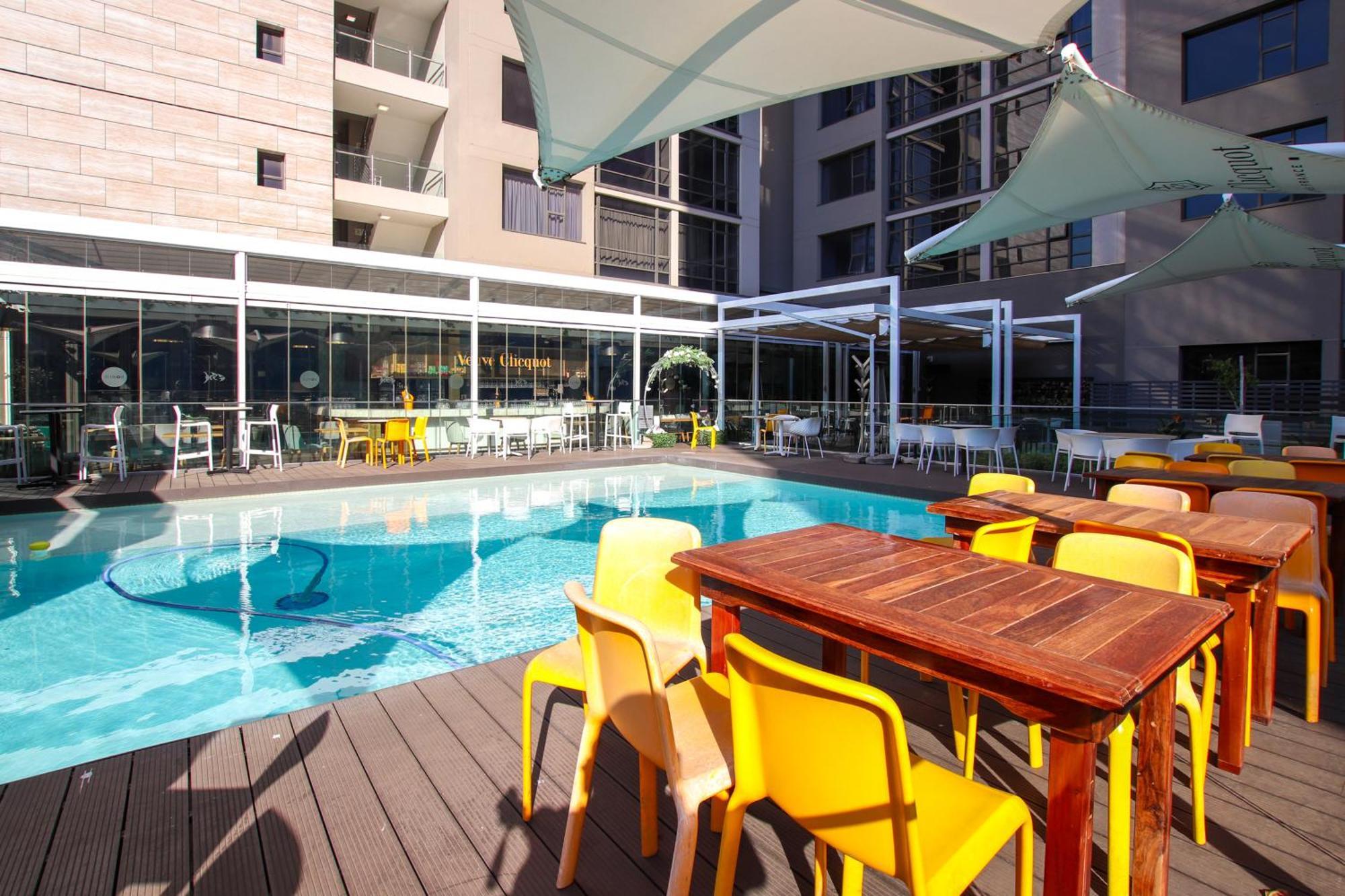 Cgrsa Apartments Sandton Johannesburg Exterior foto