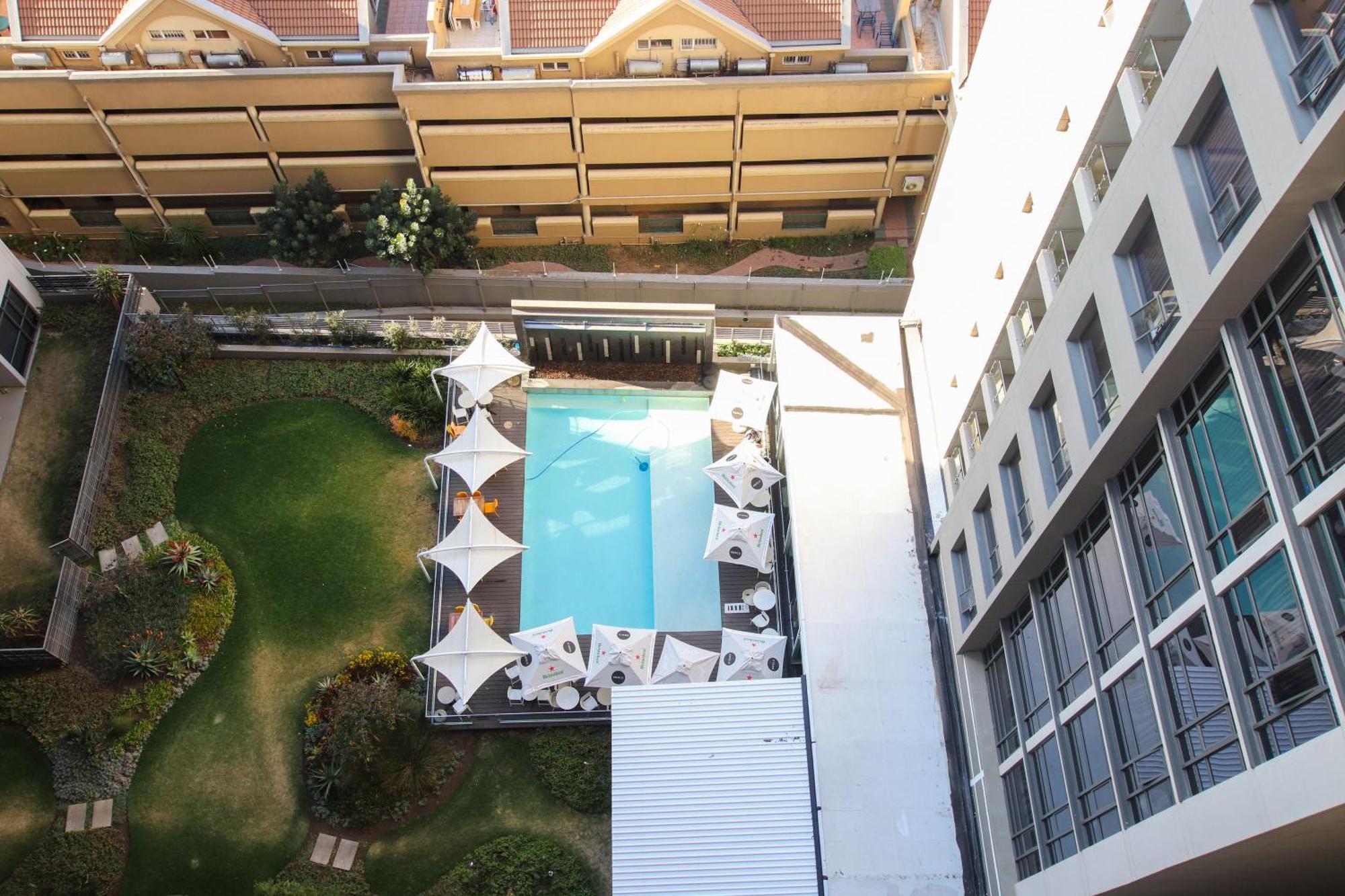 Cgrsa Apartments Sandton Johannesburg Exterior foto